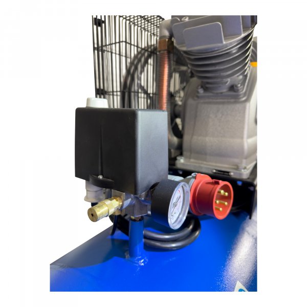 Kolbenkompressor 250 l, 4,0 kW, 10 bar, 690 l/min Ansaugleistung